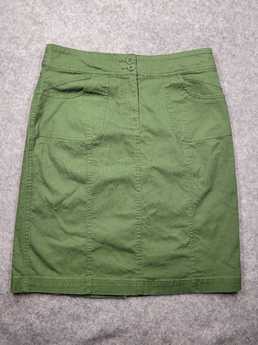 Christopher and Banks womens skirt size 12 green good condition Womens skirt